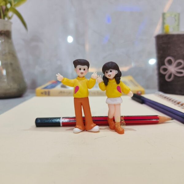Couple Miniature for Home Decor