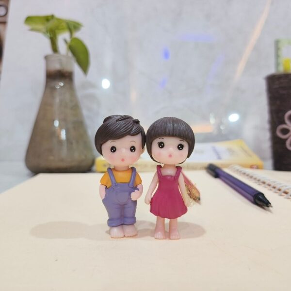 Miniature Couple for Garden Decor