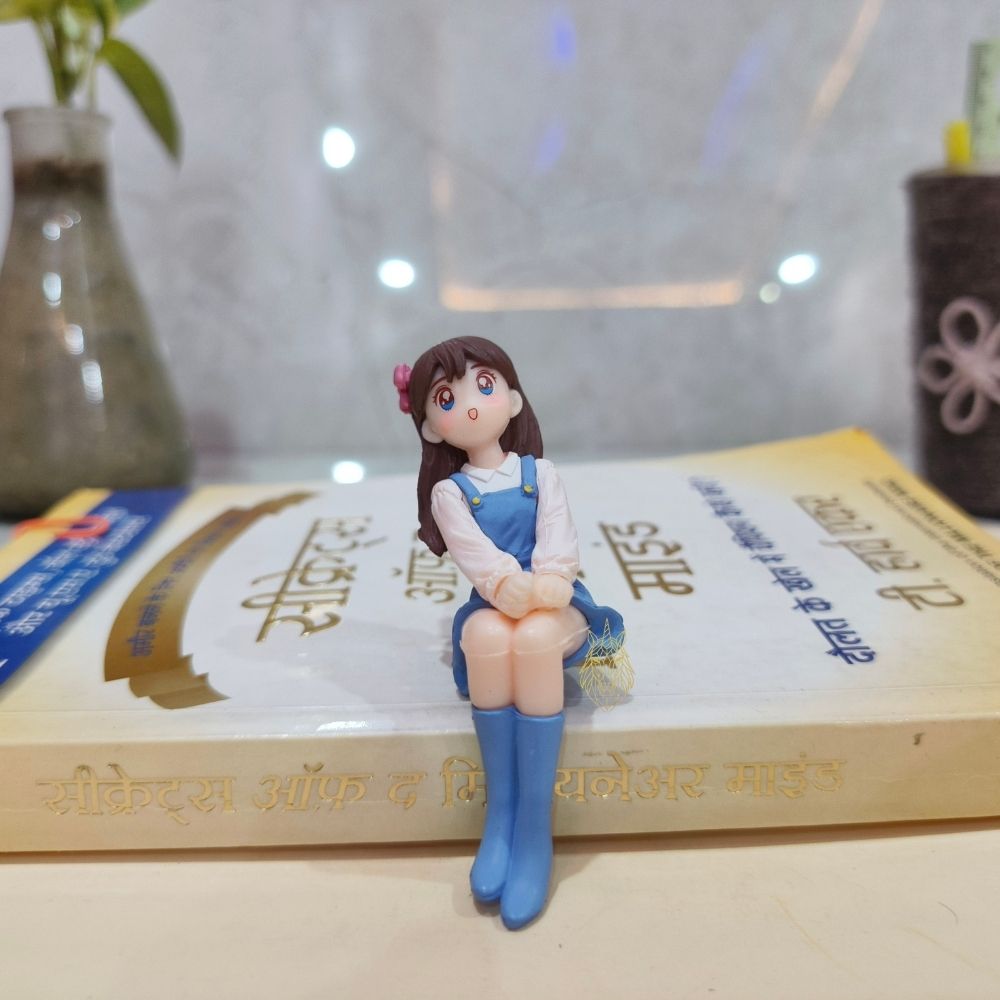 264 Sitting Girl Miniature for Home Decor - Image 1